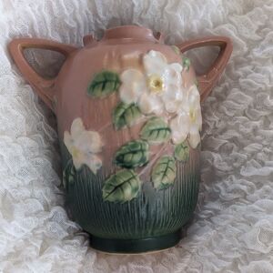 Roseville 979-6 White Rose 6" Handled Vase